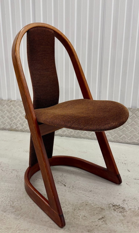 Image 1 of Ensemble de 4 chaises au design vintage