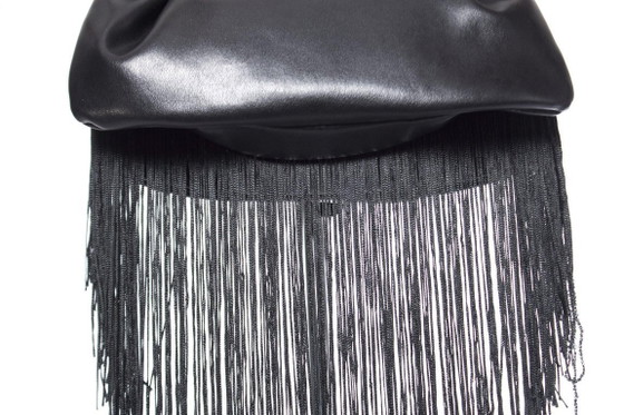 Image 1 of Borsa vintage Emporio Armani in pelle nera con frange.
