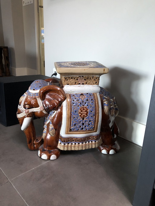 Ceramic elephant plant table/stool