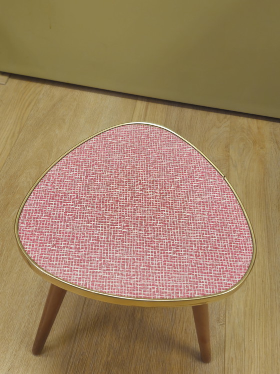 Image 1 of Table d'appoint vintage rose pour plantes