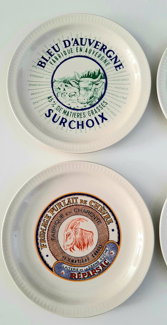 Image 1 of Fromages de France, Fayence de St. Amand Käseteller 6