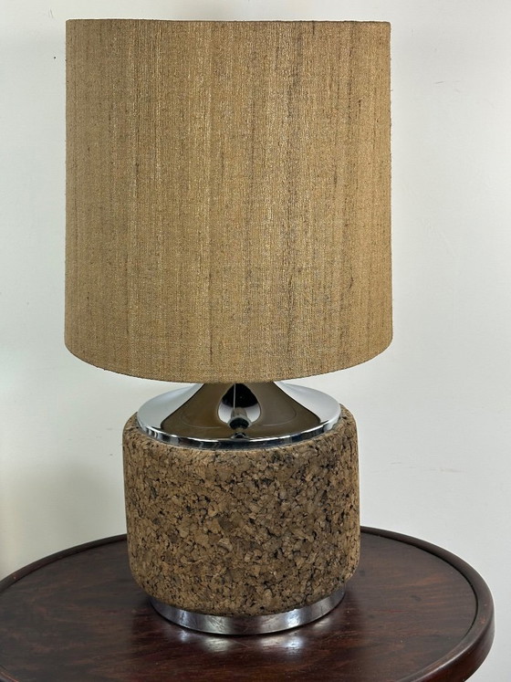 Lampe vintage en liège et chrome 1970 (photo 6 of 10)