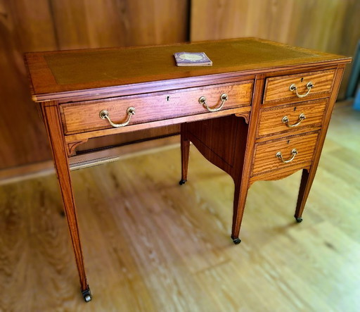 Elegant lady's writing desk - early 20th century - in mahogany and leather, and matching chair