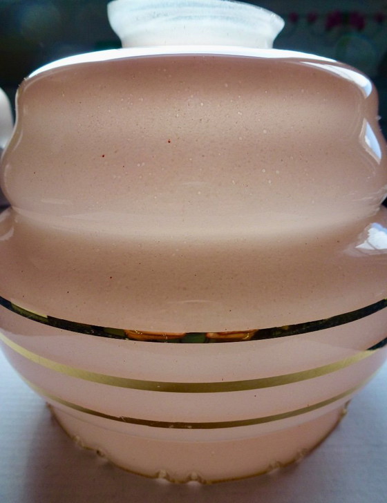 Image 1 of 3x Vintage Opaline lampenkappen.
