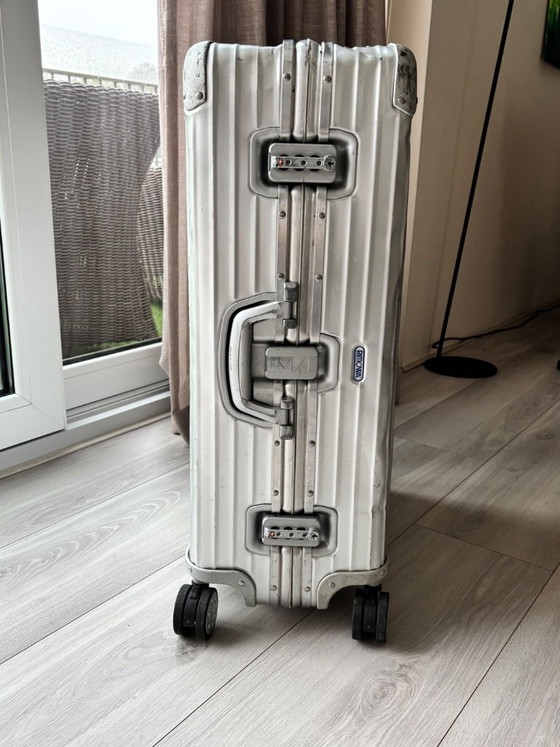 Rimowa Topas multiwheel Aluminium (Check-in Medium) – Reisetaschen, Exotisch (photo 3 of 8)