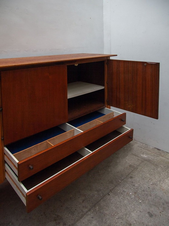 Image 1 of Grand buffet haut à plateau flottant, années 1950, fabriqué au Danemark