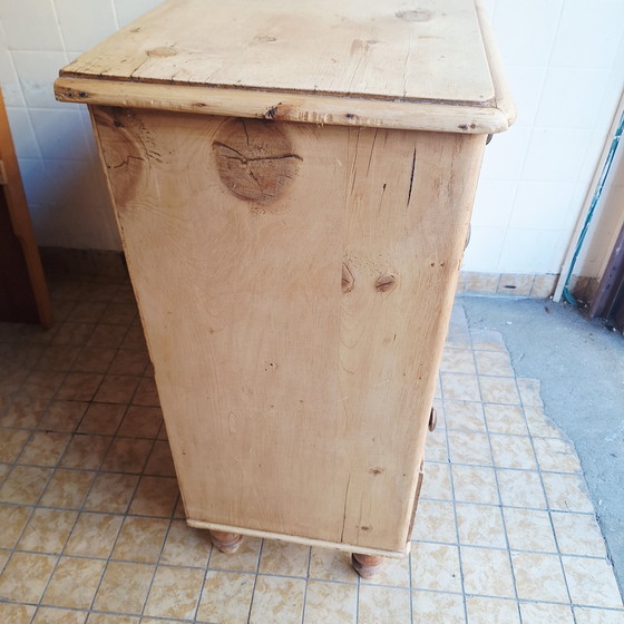 Image 1 of Cassettiera antica in legno / Credenza / Cassettiera / Cassettiera