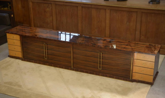 Enfilade minimalista in ebano e sicomoro anni '60 – Credenze, Legno, Vintage (photo 4 of 13)