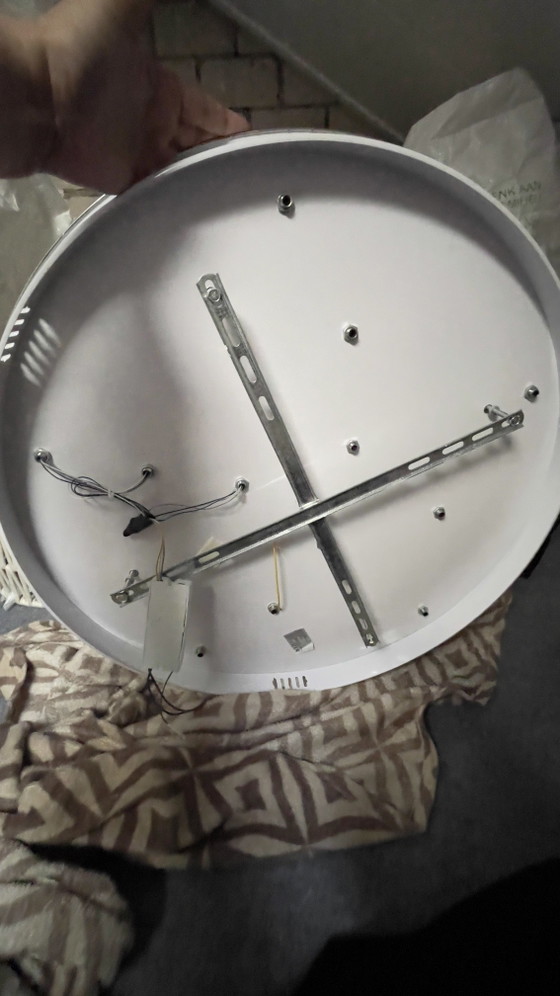 Image 1 of Lustre moderne avec télécommande