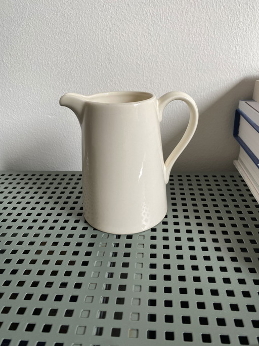 Jarra Wedgwood