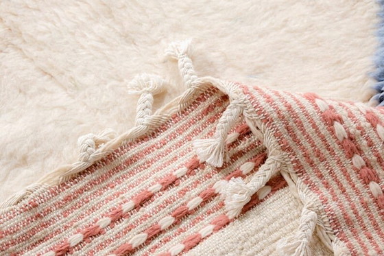 Image 1 of Handmade Beni Ouraine rug with colorful patterns, 2/3 m