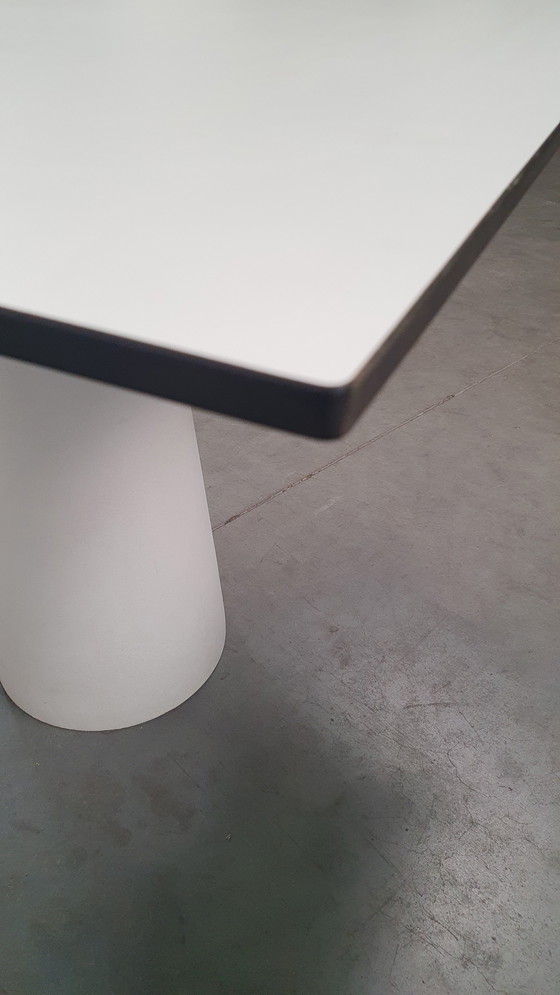 Image 1 of Moooi container table + low foot white classic dutch design