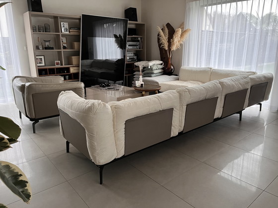 Image 1 of Hoeksalon Camerich