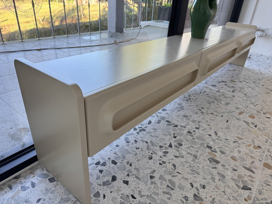 Image 1 of HK LIVING furniture Space