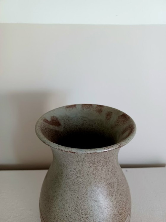 Image 1 of Vallauris – Cerámica francesa hecha a mano de los años 70 – Diseño atemporal – Jarrón – 20 cm