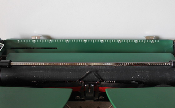 Image 1 of Remington Concord typemachine