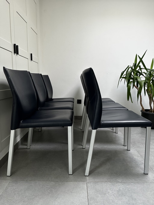 6x Leolux Myto Dining Chairs