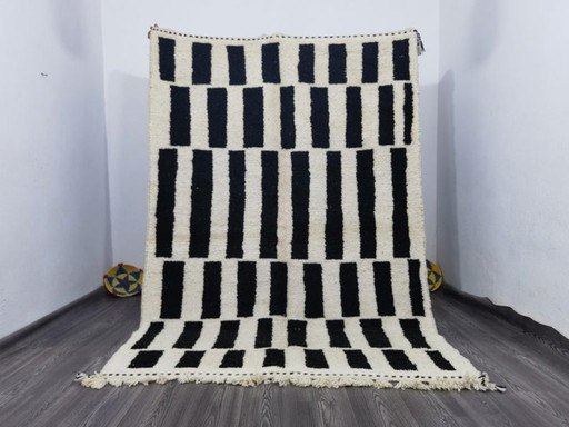 Tapis artisanal blanc-noir fait main 250cmx150cm 