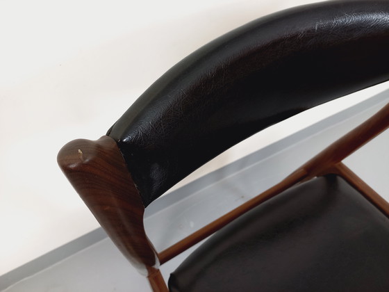 Image 1 of Vintage Scandinavian Teak and Skai Chair from the 50s and 60s