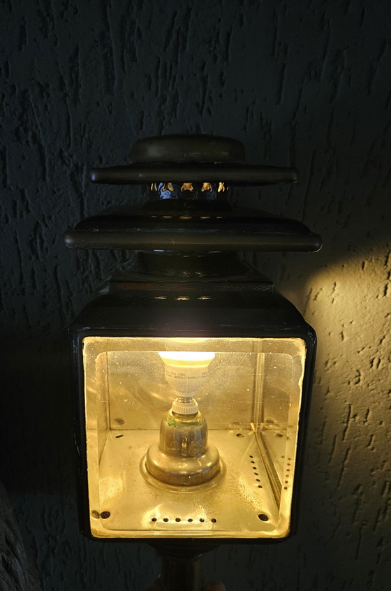 Image 1 of Victoriaanse Messing Koetslamp