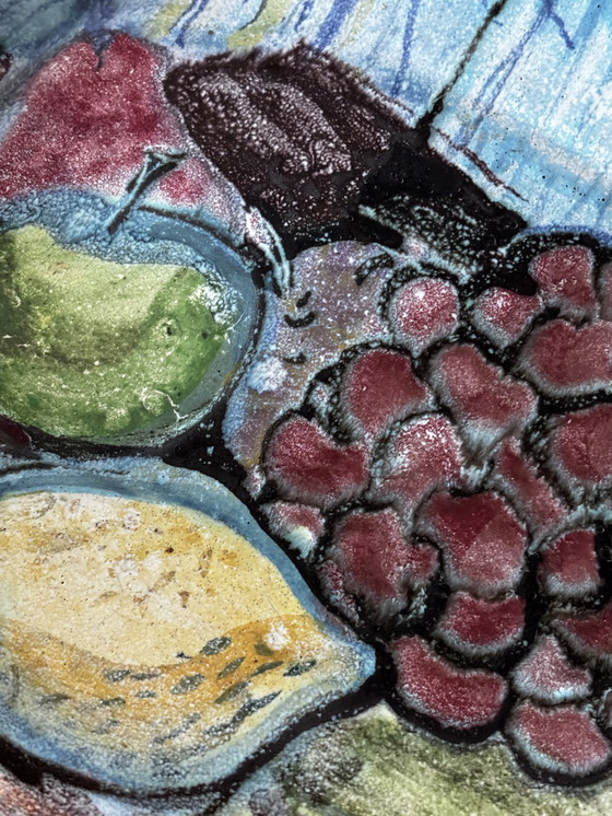 Image 1 of Bol en céramique émaillée à motif de fruits