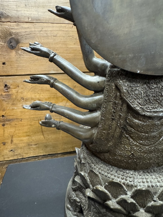 Guanyin Mille Braccia – Sculture, Bronze (photo 5 of 7)
