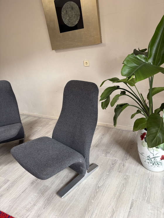 Image 1 of 2 Stoffsessel der Marke Artifirt