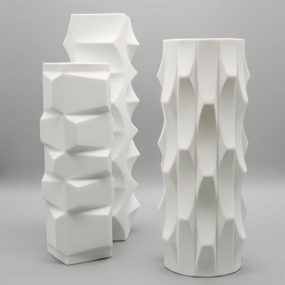 Image 1 of HUTSCHENREUTHER Biskuitporzellan ARCHAIS Vase TRIO Heinrich FUCHS Op Art Retro