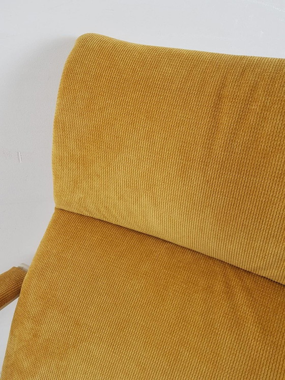 Vintage Artifort Nieuw Gestoffeerd Geel – Fauteuils, Metal, Textile (photo 7 of 8)