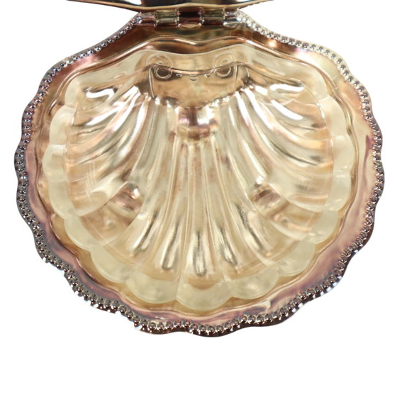 Image 1 of Piatto da burro a conchiglia Queen Anne