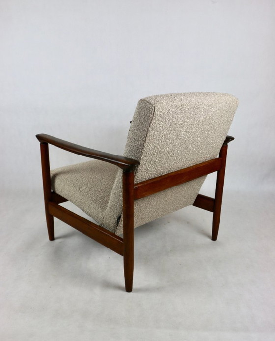 Image 1 of Sessel GFM-142, Entwurf von Edmund Homa aus den 70er Jahren, beigefarbener Bouclé-Stoff – 2 Stück verfügbar