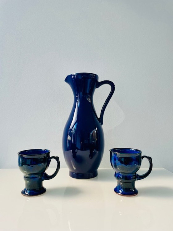 Image 1 of Servizio da tè scandinavo in ceramica blu cobalto: brocca e 2 tazze.