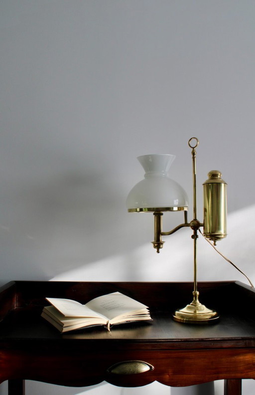 Lampada inglese in ottone e opalino