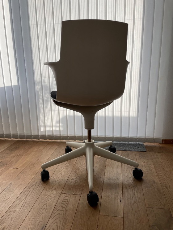 Image 1 of Kartell Spoon Chair (White/Black)
