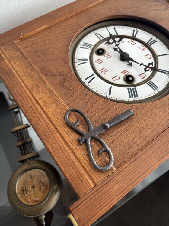 Antike Wanduhr mit Pendel – Uhren, Metal, Wood (photo 6 of 6)