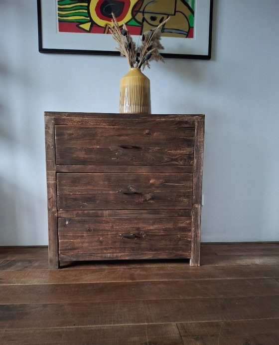 Image 1 of Aparador de teca con 3 cajones