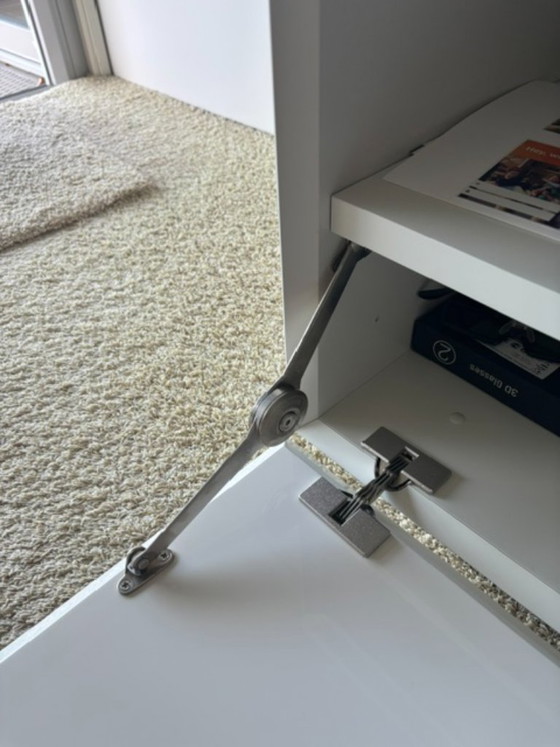 Lowboard Interlübke Cube (Muebles TV) – Werner Aisslinger – 2008 – Madera (photo 4 of 5)