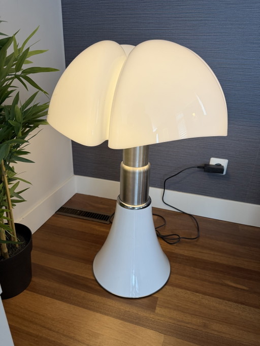 Martinelli Luce Pipistrello 620 – Gae Aulenti – Blanc – LED à intensité variable – decoratieve objecten (photo 2 of 5)