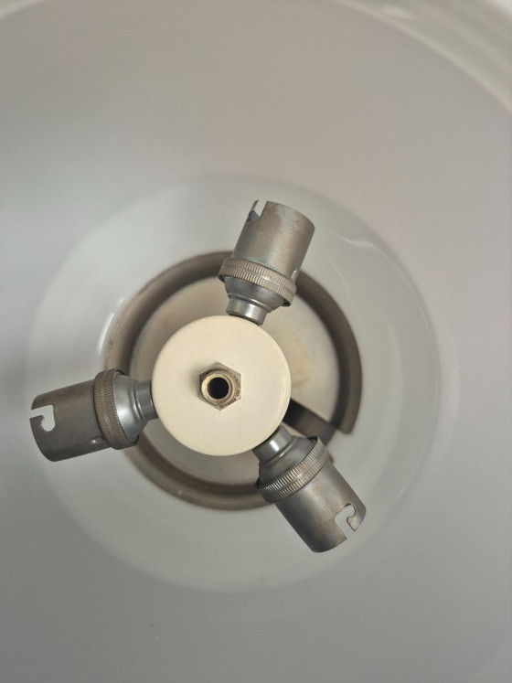 Vintage Space Age "UFO" pendant lamp in opaline and chrome (1970s), Chandeliers, Silver (photo 8 of 9)