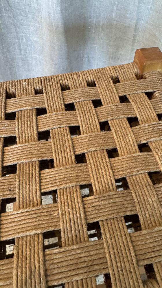 Image 1 of Taburete de mimbre