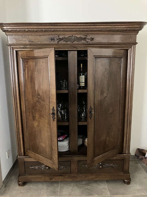 Image 1 of Antieke kast