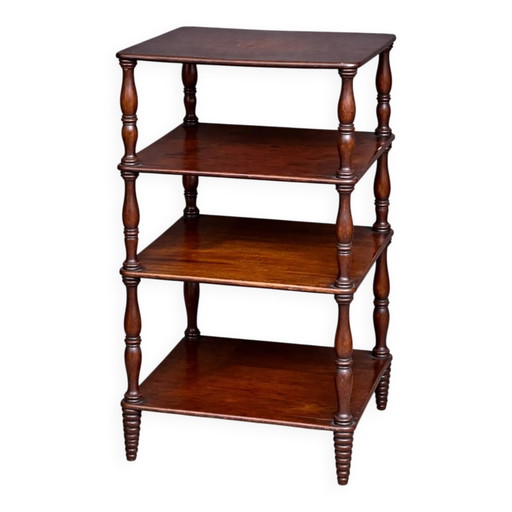 Mahoniehouten plank. – wandrek