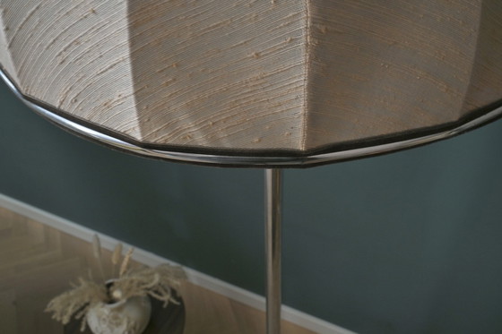 Image 1 of Lampada da terra anni '70 con base cromata e paralume a ombrello