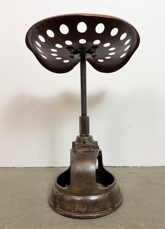 Image 1 of Vintage Industrial Swivel Chair, 1950s