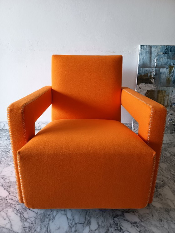 Image 1 of Fauteuil CASSINA Utrecht 637 en Laine Kvadrat Orange 13L par Gerrit Thomas Rietveld
