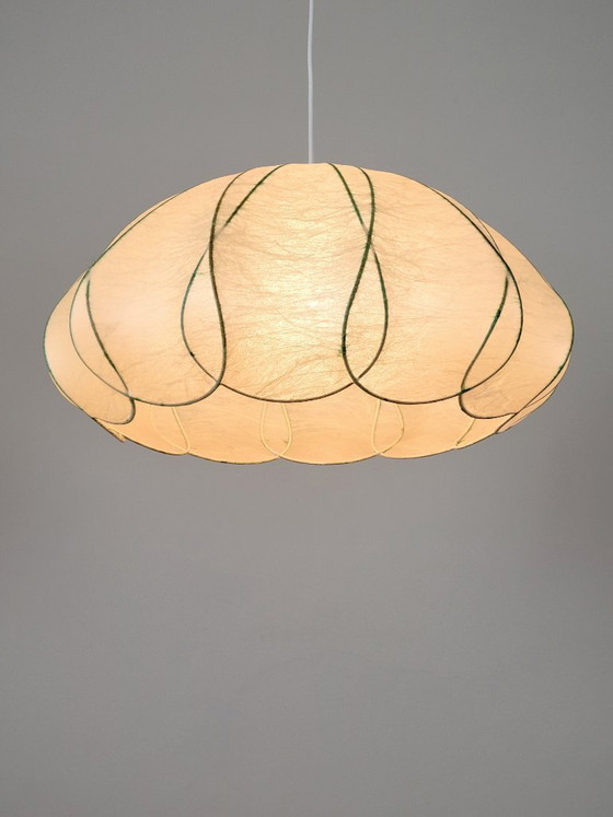 Image 1 of Grote vintage Cocoon hanglamp van Goldkant Leuchten