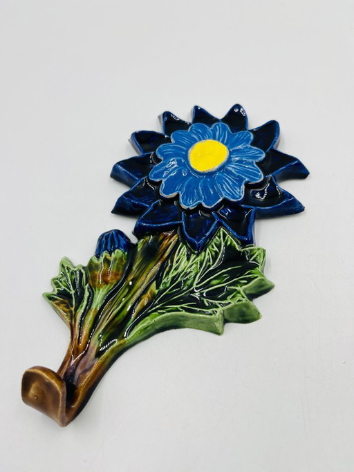 Garderobenständer mit Blumenhaken aus belgischer Keramik von André Bayer