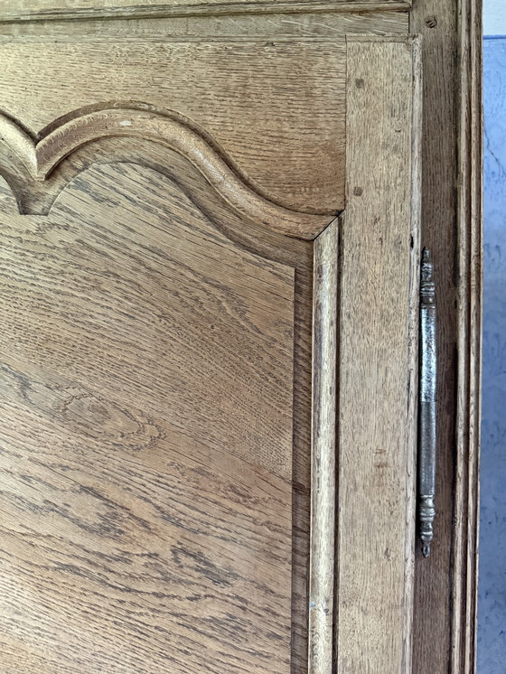 Image 1 of Armadio antico francese in rovere fine 800