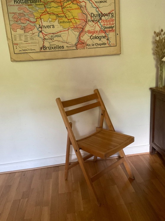 Image 1 of Sedia pieghevole in legno stampato – design scandinavo/modernista