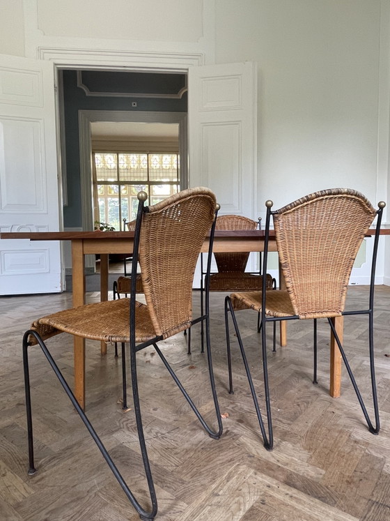Sedie di design in rattan (set di 4) – Anni '50 – Frederick Weinberg, Sedie da pranzo, Cast Iron (photo 4 of 5)
